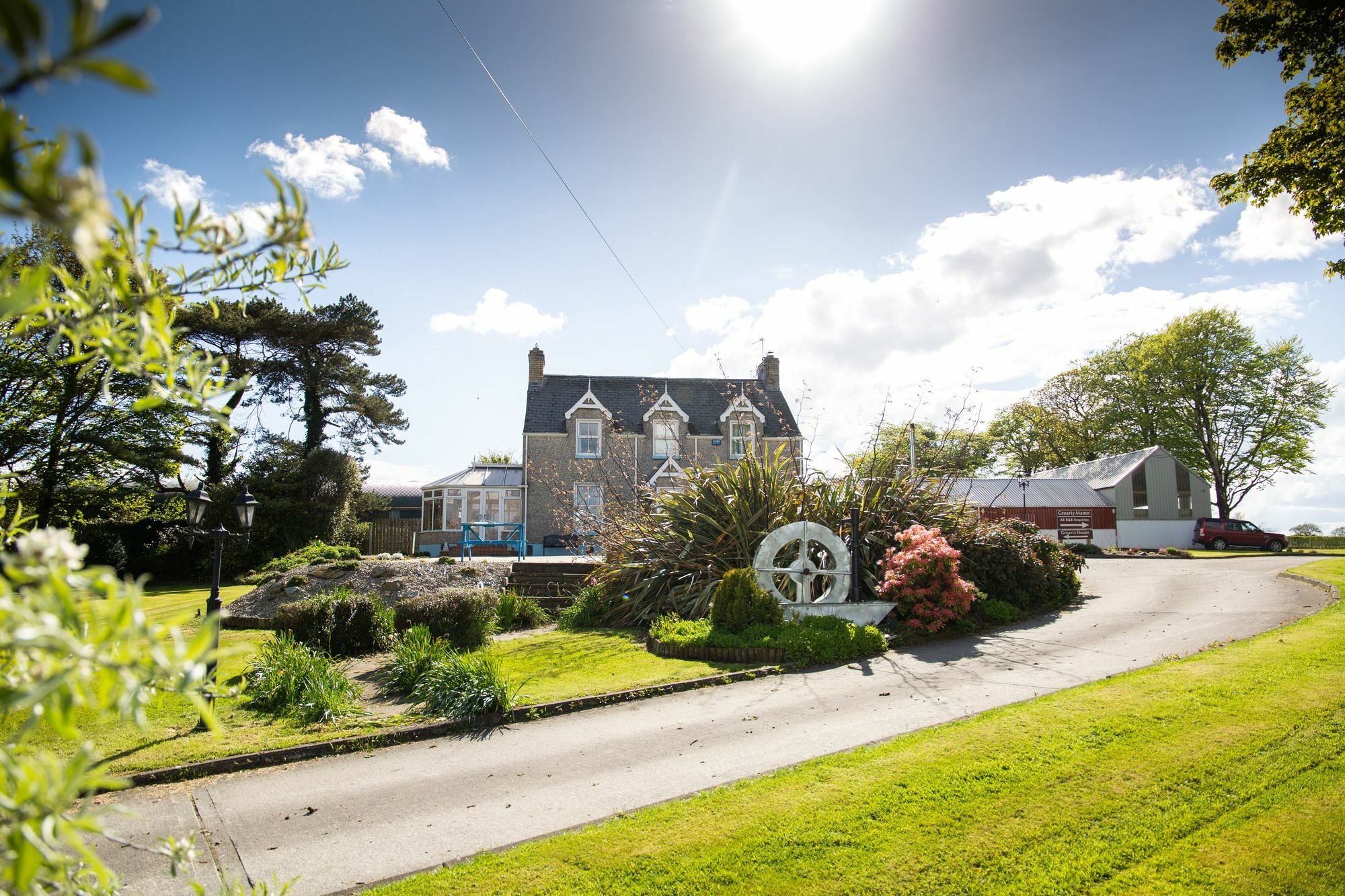 Groarty House/Manor Hotel Londonderry Exterior photo